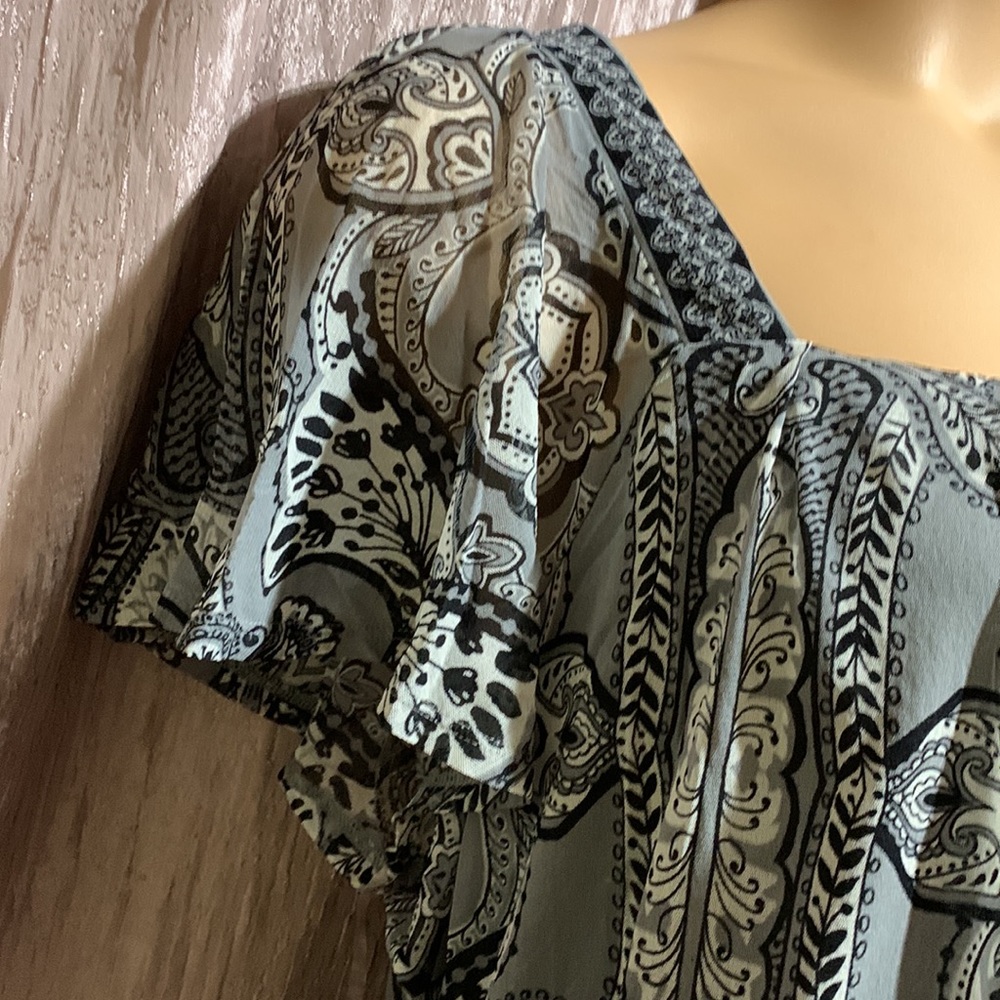 Apt. 9 Top Blouse Gray Black Floral Paisley Square Neck Short Sleeve Size 2X - Picture 5 of 16
